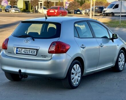 Серый Тойота Аурис, объемом двигателя 1.4 л и пробегом 250 тыс. км за 6350 $, фото 16 на Automoto.ua