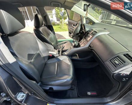 Тойота Аурис 2007 в Киеве на Automoto.ua Серый Тойота Аурис, объемом двигателя 2.2 л и пробегом 250 тыс. км за 7000 $, фото 39 на Automoto.ua