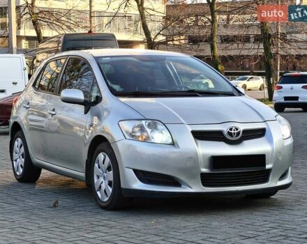 Сірий Тойота Ауріс, об'ємом двигуна 1.6 л та пробігом 226 тис. км за 6850 $, фото 3 на Automoto.ua