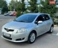 Серый Тойота Аурис, объемом двигателя 1.6 л и пробегом 269 тыс. км за 6400 $, фото 1 на Automoto.ua