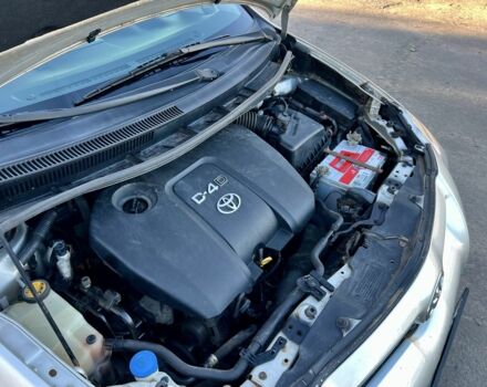 Серый Тойота Аурис, объемом двигателя 1.4 л и пробегом 250 тыс. км за 6350 $, фото 23 на Automoto.ua