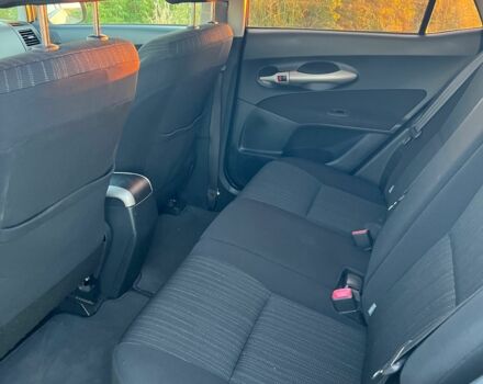 Сірий Тойота Ауріс, об'ємом двигуна 1.6 л та пробігом 257 тис. км за 6500 $, фото 4 на Automoto.ua
