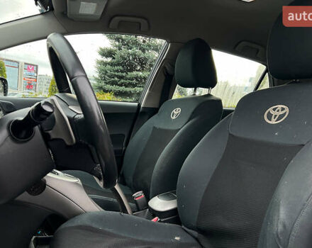 Серый Тойота Аурис, объемом двигателя 1.36 л и пробегом 264 тыс. км за 6999 $, фото 8 на Automoto.ua