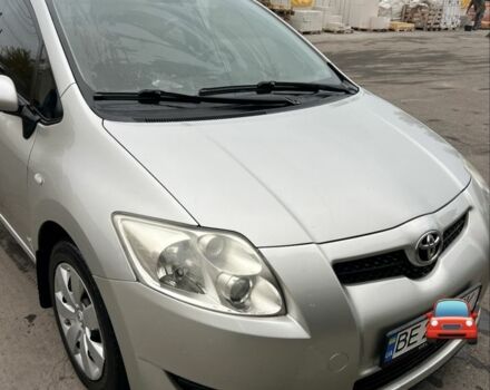 Серый Тойота Аурис, объемом двигателя 1.6 л и пробегом 266 тыс. км за 5500 $, фото 1 на Automoto.ua