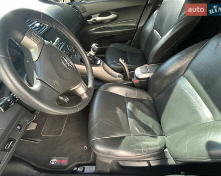 Тойота Аурис 2007 в Киеве на Automoto.ua Серый Тойота Аурис, объемом двигателя 2.2 л и пробегом 250 тыс. км за 7000 $, фото 27 на Automoto.ua