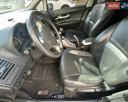 Тойота Аурис 2007 в Киеве на Automoto.ua Серый Тойота Аурис, объемом двигателя 2.2 л и пробегом 250 тыс. км за 7000 $, фото 21 на Automoto.ua