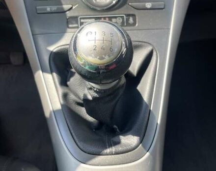 Серый Тойота Аурис, объемом двигателя 2 л и пробегом 233 тыс. км за 5683 $, фото 6 на Automoto.ua