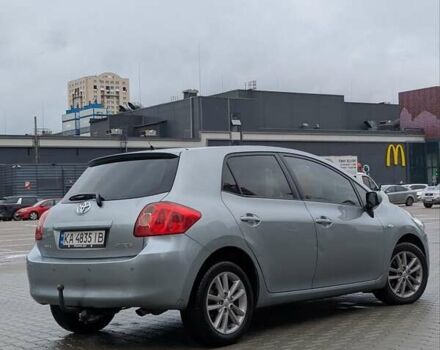 Серый Тойота Аурис, объемом двигателя 2 л и пробегом 250 тыс. км за 6900 $, фото 7 на Automoto.ua
