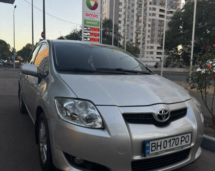 Серый Тойота Аурис, объемом двигателя 1.6 л и пробегом 168 тыс. км за 7400 $, фото 1 на Automoto.ua