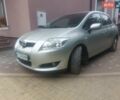 Серый Тойота Аурис, объемом двигателя 2 л и пробегом 317 тыс. км за 6500 $, фото 1 на Automoto.ua