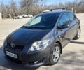 Серый Тойота Аурис, объемом двигателя 1.6 л и пробегом 137 тыс. км за 6800 $, фото 1 на Automoto.ua