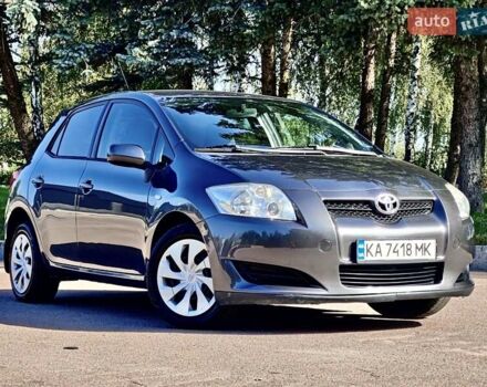 Серый Тойота Аурис, объемом двигателя 1.6 л и пробегом 188 тыс. км за 5800 $, фото 5 на Automoto.ua
