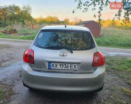 Серый Тойота Аурис, объемом двигателя 1.6 л и пробегом 183 тыс. км за 6500 $, фото 3 на Automoto.ua