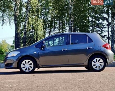 Серый Тойота Аурис, объемом двигателя 1.6 л и пробегом 188 тыс. км за 5800 $, фото 10 на Automoto.ua