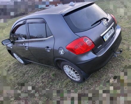 Серый Тойота Аурис, объемом двигателя 1.6 л и пробегом 178 тыс. км за 7500 $, фото 2 на Automoto.ua