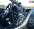 Серый Тойота Аурис, объемом двигателя 2 л и пробегом 176 тыс. км за 6500 $, фото 5 на Automoto.ua
