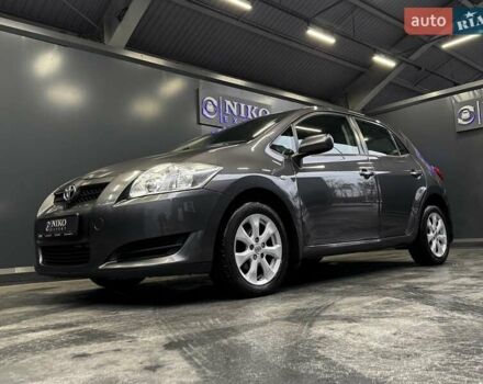 Серый Тойота Аурис, объемом двигателя 1.6 л и пробегом 210 тыс. км за 6300 $, фото 6 на Automoto.ua