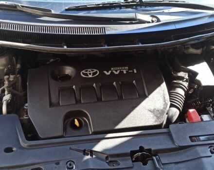 Серый Тойота Аурис, объемом двигателя 1.6 л и пробегом 164 тыс. км за 6500 $, фото 7 на Automoto.ua