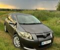 Серый Тойота Аурис, объемом двигателя 1.6 л и пробегом 188 тыс. км за 6000 $, фото 1 на Automoto.ua