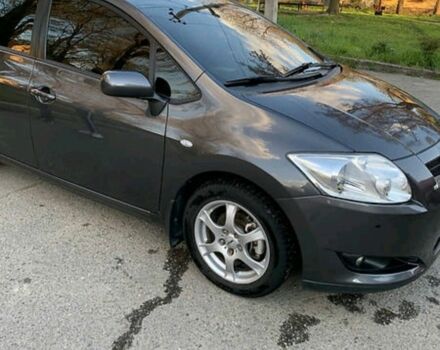 Серый Тойота Аурис, объемом двигателя 1.6 л и пробегом 214 тыс. км за 6900 $, фото 2 на Automoto.ua