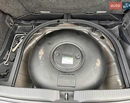 Серый Тойота Аурис, объемом двигателя 1.6 л и пробегом 178 тыс. км за 7200 $, фото 21 на Automoto.ua