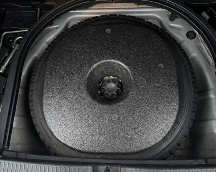 Серый Тойота Аурис, объемом двигателя 1.6 л и пробегом 200 тыс. км за 6499 $, фото 26 на Automoto.ua