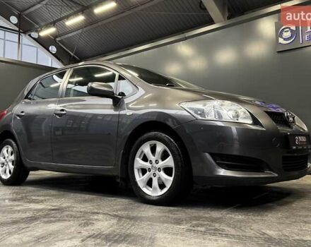 Серый Тойота Аурис, объемом двигателя 1.6 л и пробегом 210 тыс. км за 6300 $, фото 20 на Automoto.ua