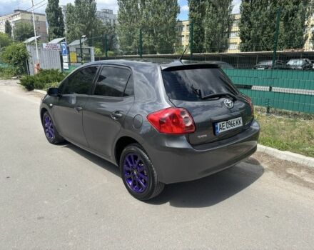 Серый Тойота Аурис, объемом двигателя 1.6 л и пробегом 162 тыс. км за 6700 $, фото 2 на Automoto.ua