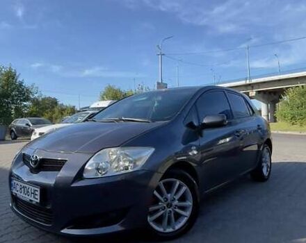 Серый Тойота Аурис, объемом двигателя 2 л и пробегом 284 тыс. км за 7000 $, фото 2 на Automoto.ua