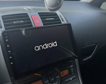 Серый Тойота Аурис, объемом двигателя 1.6 л и пробегом 168 тыс. км за 7400 $, фото 7 на Automoto.ua