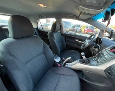 Серый Тойота Аурис, объемом двигателя 2 л и пробегом 176 тыс. км за 6500 $, фото 2 на Automoto.ua