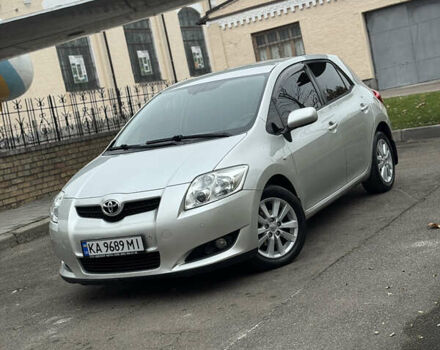 Серый Тойота Аурис, объемом двигателя 1.6 л и пробегом 200 тыс. км за 6499 $, фото 8 на Automoto.ua