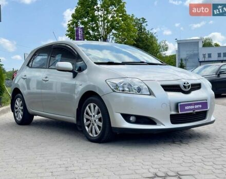 Сірий Тойота Ауріс, об'ємом двигуна 1.6 л та пробігом 90 тис. км за 7300 $, фото 3 на Automoto.ua