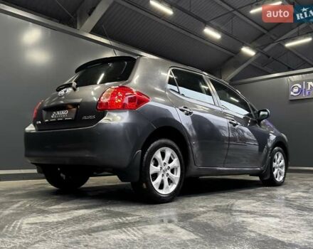 Серый Тойота Аурис, объемом двигателя 1.6 л и пробегом 210 тыс. км за 6300 $, фото 16 на Automoto.ua