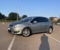 Серый Тойота Аурис, объемом двигателя 2 л и пробегом 202 тыс. км за 5410 $, фото 1 на Automoto.ua
