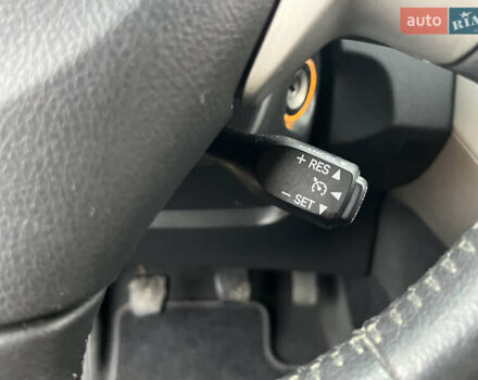 Сірий Тойота Ауріс, об'ємом двигуна 1.6 л та пробігом 211 тис. км за 6800 $, фото 22 на Automoto.ua