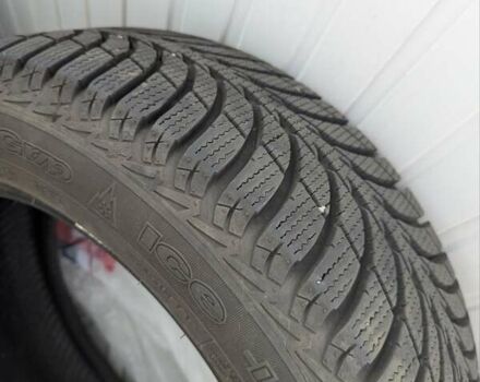 Серый Тойота Аурис, объемом двигателя 2 л и пробегом 250 тыс. км за 6900 $, фото 25 на Automoto.ua