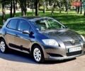 Серый Тойота Аурис, объемом двигателя 1.6 л и пробегом 188 тыс. км за 5800 $, фото 3 на Automoto.ua