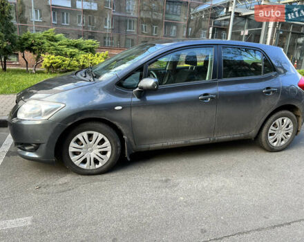 Сірий Тойота Ауріс, об'ємом двигуна 1.6 л та пробігом 215 тис. км за 5950 $, фото 3 на Automoto.ua