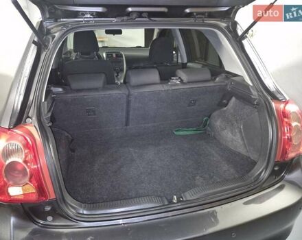 Серый Тойота Аурис, объемом двигателя 1.6 л и пробегом 184 тыс. км за 6900 $, фото 4 на Automoto.ua