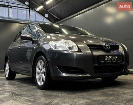Серый Тойота Аурис, объемом двигателя 1.6 л и пробегом 210 тыс. км за 6300 $, фото 24 на Automoto.ua