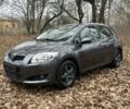 Сірий Тойота Ауріс, об'ємом двигуна 1.6 л та пробігом 211 тис. км за 6800 $, фото 1 на Automoto.ua