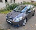 Тойота Аурис 2008 в Чернигове на Automoto.ua Серый Тойота Аурис, объемом двигателя 0 л и пробегом 180 тыс. км за 5500 $, фото 6 на Automoto.ua