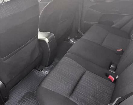 Серый Тойота Аурис, объемом двигателя 1.6 л и пробегом 178 тыс. км за 7200 $, фото 15 на Automoto.ua