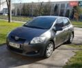 Серый Тойота Аурис, объемом двигателя 1.6 л и пробегом 180 тыс. км за 7500 $, фото 1 на Automoto.ua