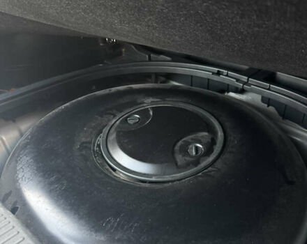 Серый Тойота Аурис, объемом двигателя 1.6 л и пробегом 168 тыс. км за 7400 $, фото 10 на Automoto.ua