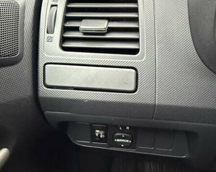 Серый Тойота Аурис, объемом двигателя 1.6 л и пробегом 99 тыс. км за 7100 $, фото 10 на Automoto.ua