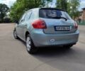 Серый Тойота Аурис, объемом двигателя 2 л и пробегом 196 тыс. км за 6000 $, фото 9 на Automoto.ua