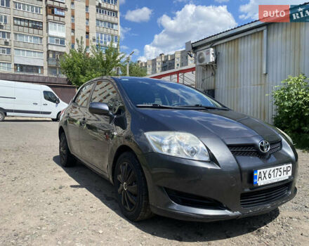 Сірий Тойота Ауріс, об'ємом двигуна 1.6 л та пробігом 110 тис. км за 7500 $, фото 9 на Automoto.ua