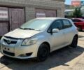 Серый Тойота Аурис, объемом двигателя 1.6 л и пробегом 240 тыс. км за 1750 $, фото 1 на Automoto.ua